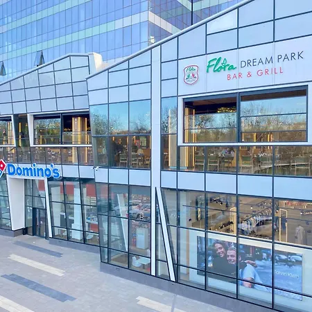 Arena Mall Galleria View And Securities Parking2 דירה בורגאס