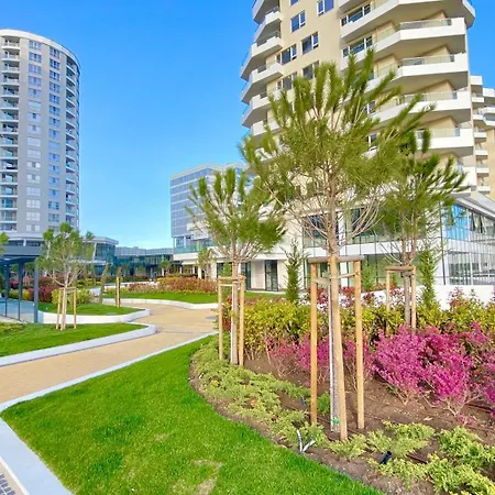 Arena Mall Galleria View And Securities Parking2 דירה